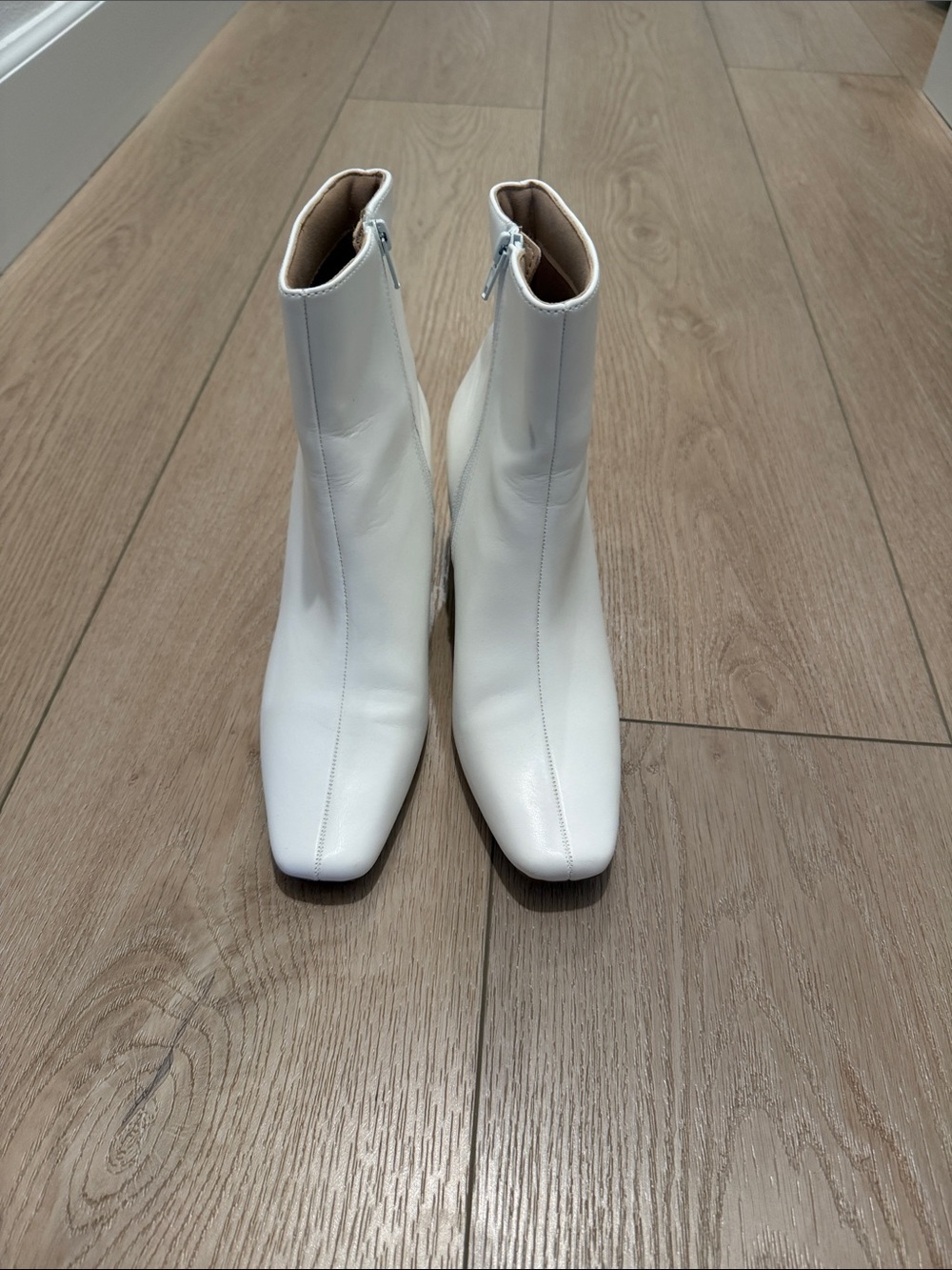 8.5 White Journee collection Women's Ankle Boots - Sleek Zip Closure